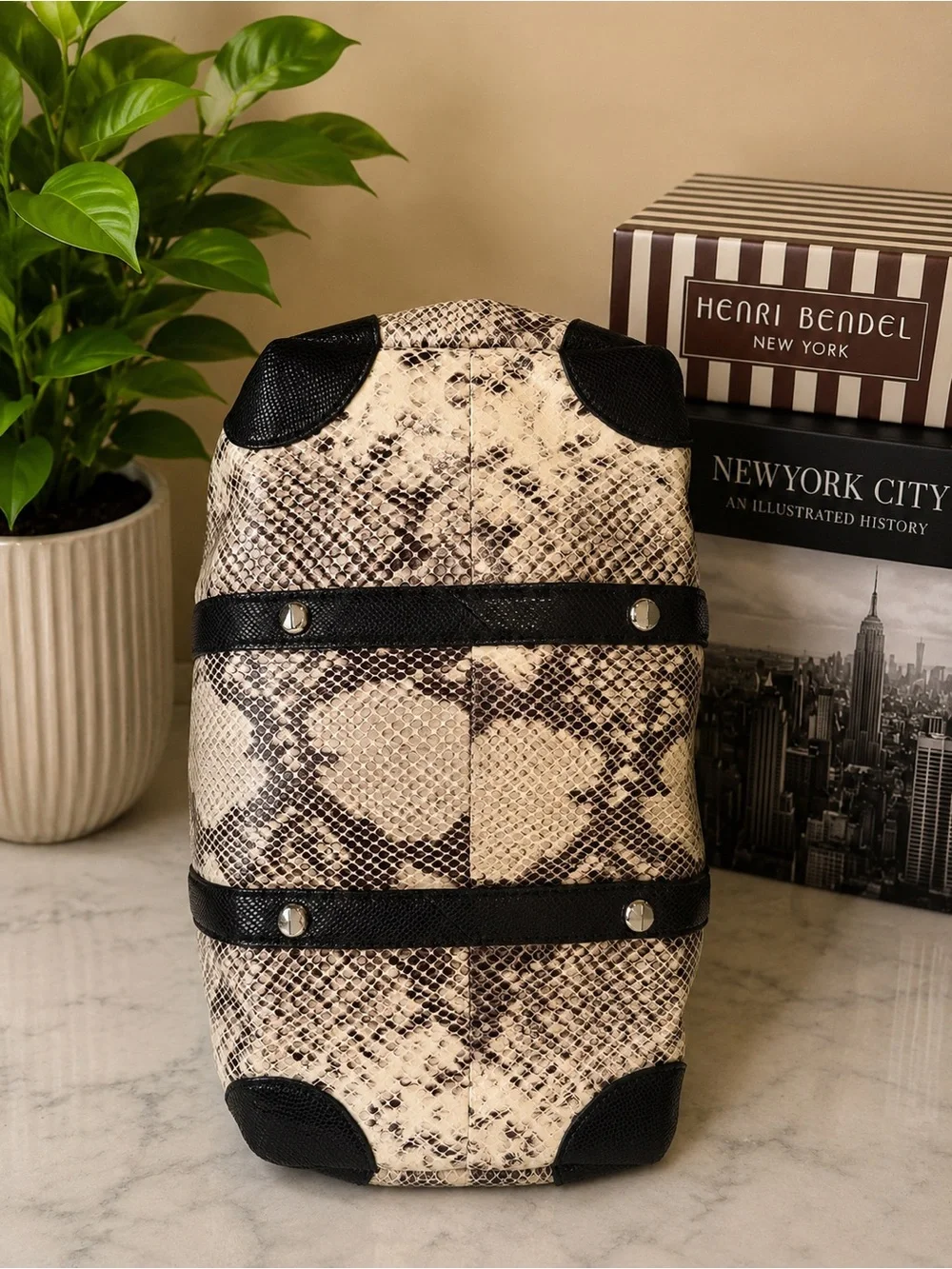 henri bendel striking henri